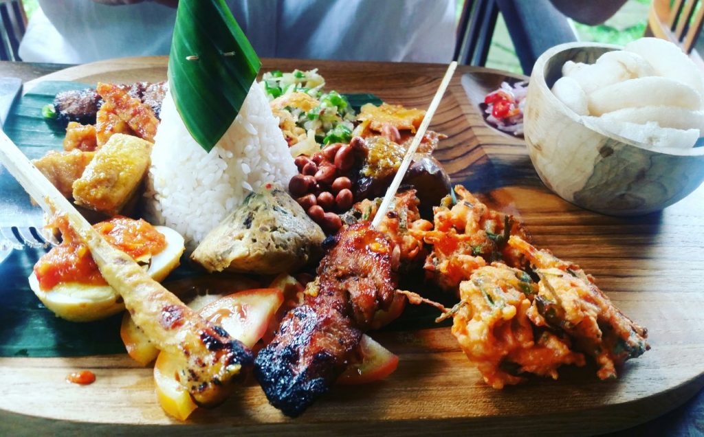 Nasi Campur Bali Food
